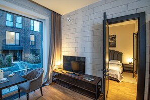 Apartemen Junior (Smart) | 1 kamar tidur, minibar, setrika/meja setrika, dan Wi-Fi gratis