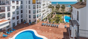Marina Real Penthouse 2233