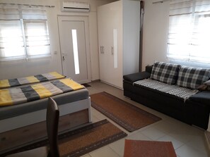 1 Schlafzimmer, Bügeleisen/Bügelbrett, Internetzugang, Bettwäsche