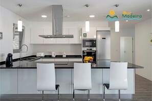 Villa, 4 Bedrooms, Private Pool | Private kitchen | Full-size fridge, microwave, oven, stovetop