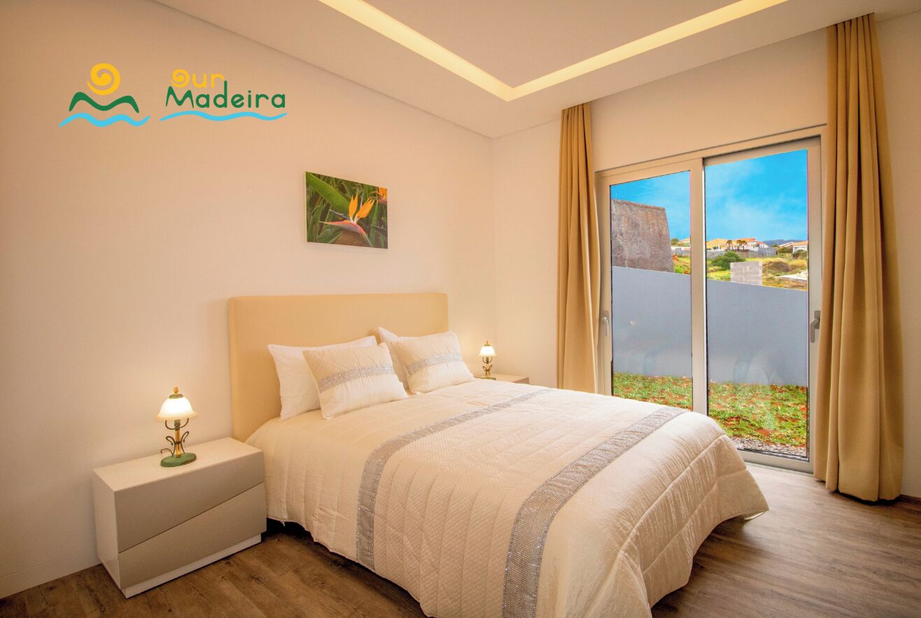 Huvila, 4 makuuhuonetta, yksityinen uima-allas | 4 makuuhuonetta, pimennysverhot, silitysrauta/-lauta