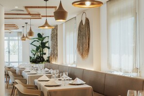 Restaurant - Kikopark (Oliva)