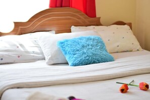 Premium bedding, memory-foam beds, desk, blackout curtains - Safari Homes and Tours (Syokimau)