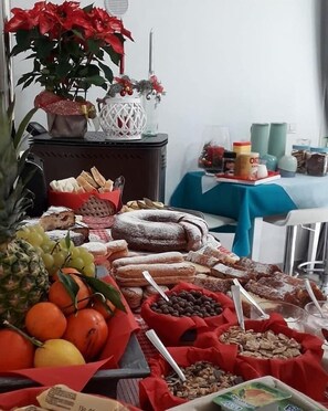 Gratis morgenmadsbuffet hver dag