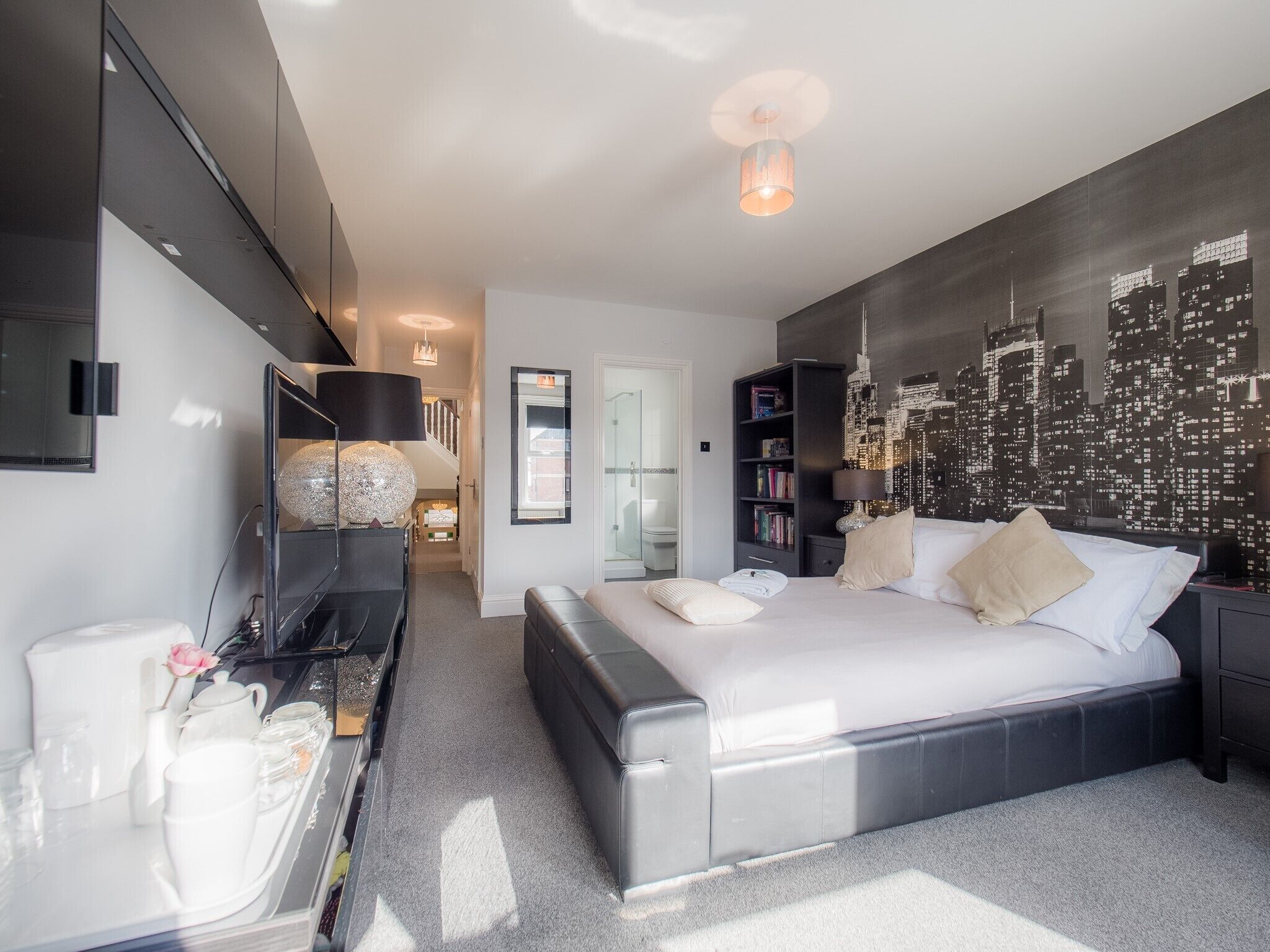 Sistema de insonorización, wifi gratis y ropa de cama 