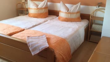 House (Zum Hallenbad 31) | Free WiFi