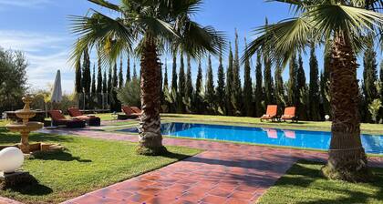 Villa bien meublé a marrakech