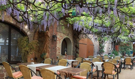 Restaurant. Hotel zur Pfalz