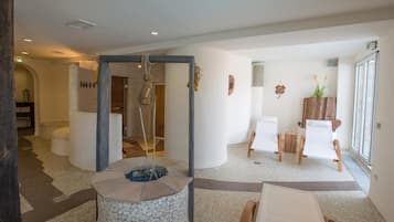 Sauna, steam room, 1 treatment room, massages