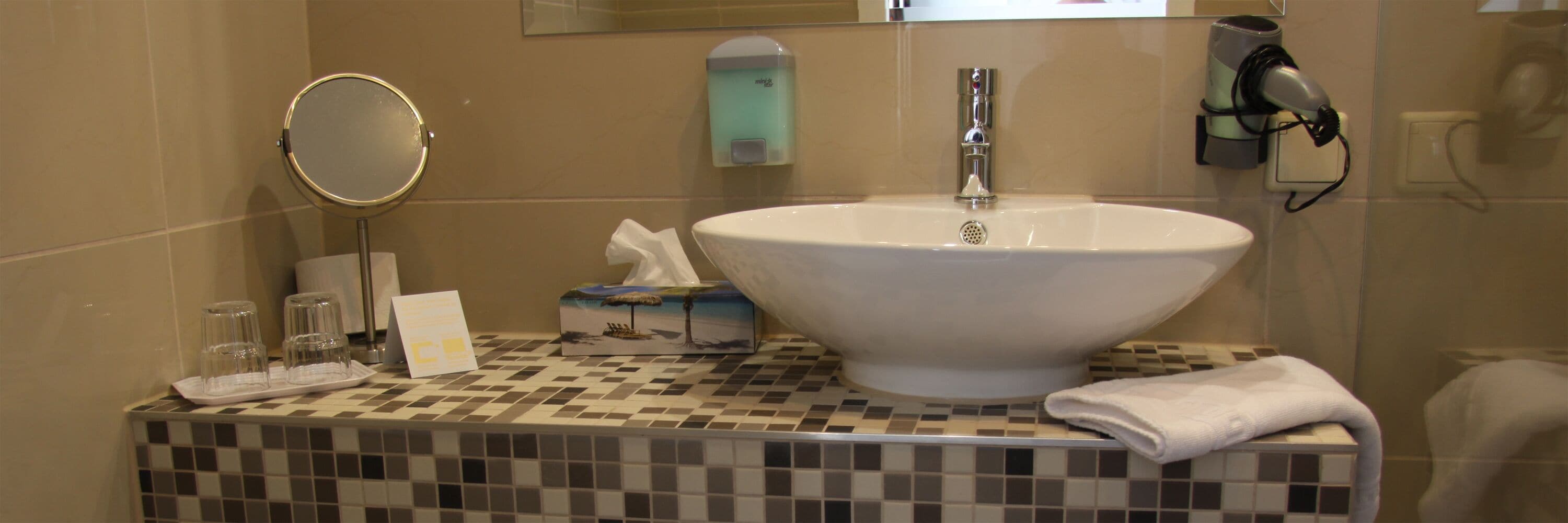 comfort double room | bathroom | shower, free toiletries, towels, soap