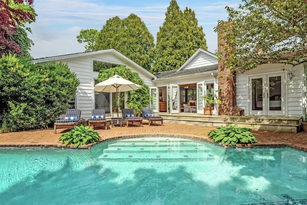Enclosed pool area
