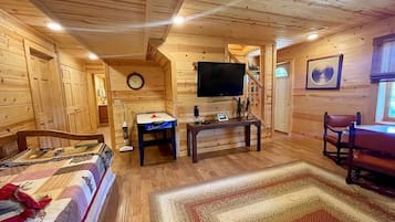 3 makuuhuonetta, ilmainen Wi-Fi, vuodevaatteet