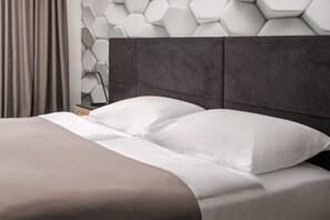 Economy Double or Twin Room, Multiple Beds | Bathroom | Shower, free toiletries, hair dryer, towels - 4 Smart Hotel (Olomouc)