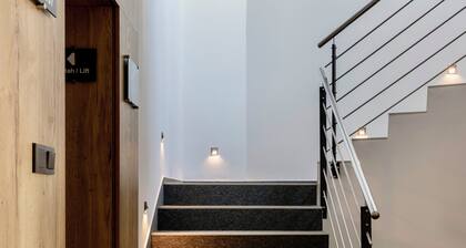4 Smart Hotel