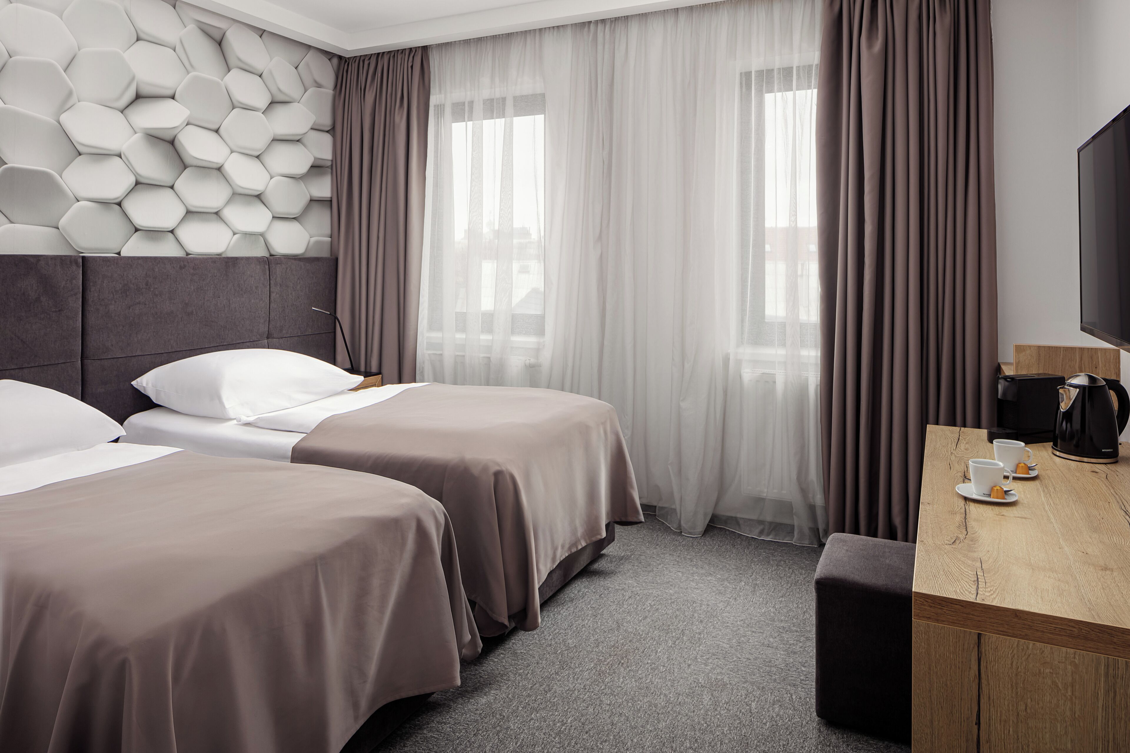 Business Double or Twin Room | In-room safe, desk, soundproofing, free WiFi