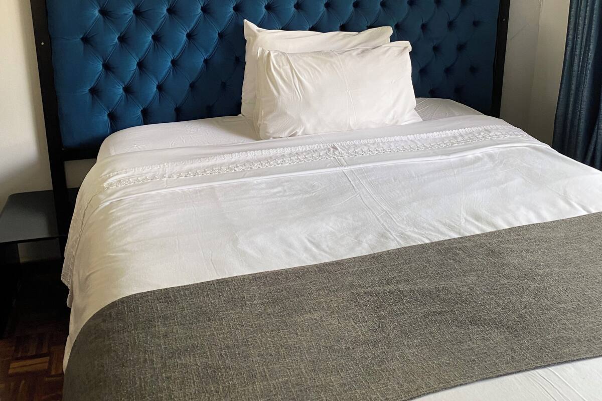 Standard Room | Ruang kerja komputer riba, langsir/tirai gelap terus 