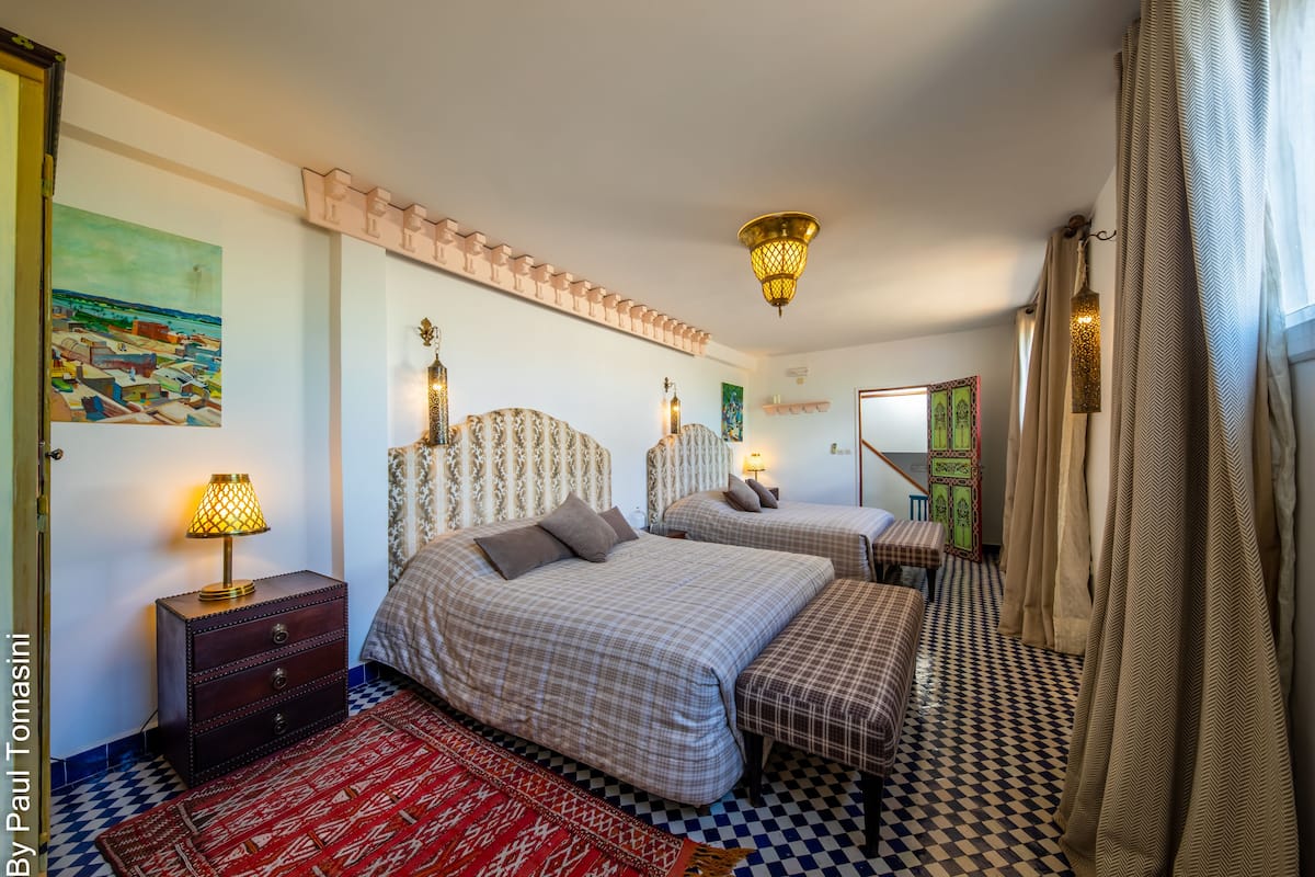 Chambre Quadruple | Bureau, rideaux occultants, chambres insonorisées