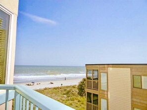 Property grounds - Oceanfront Corner Condo - Pinnacle 306 (North Myrtle Beach)