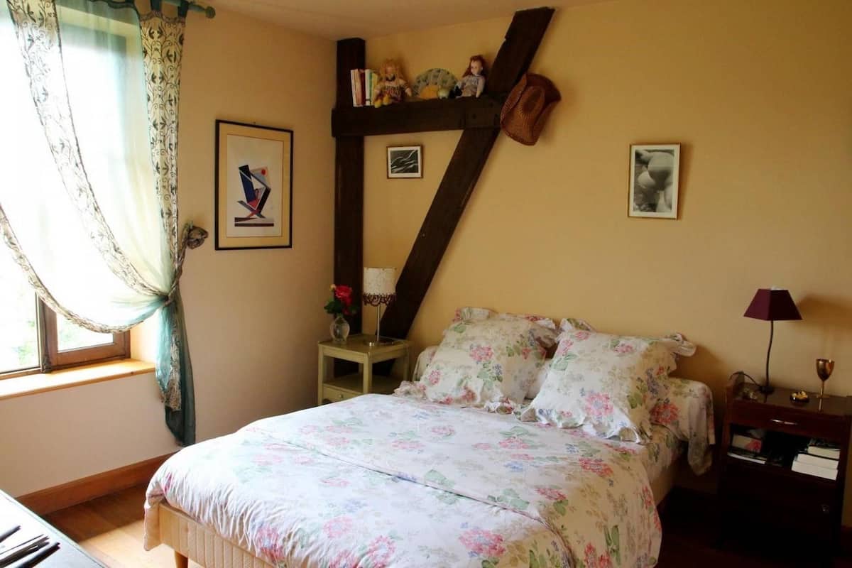 Double Room, Lake View | Individually decorated, individually furnished, rollaway beds, free WiFi