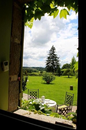 Land view from property - Chez Claire (Chamborand)