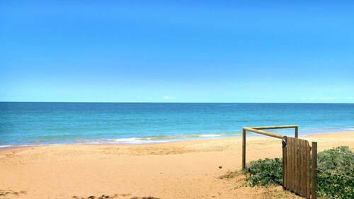 Coral Sands PENTHOUSE 502