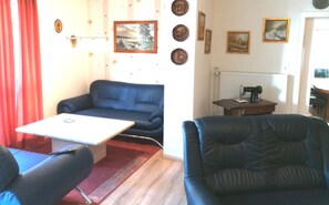 Apartment, Mehrere Betten (Nr.1) | Wohnbereich | Plasmafernseher, Netflix, DVD-Player