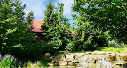 Amazing location steps from Whistler Village, with outdoor heated pool/hot tub!