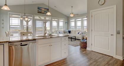 Across the street from the beach!!  4/3 with Spectacular views & ELEVATOR!