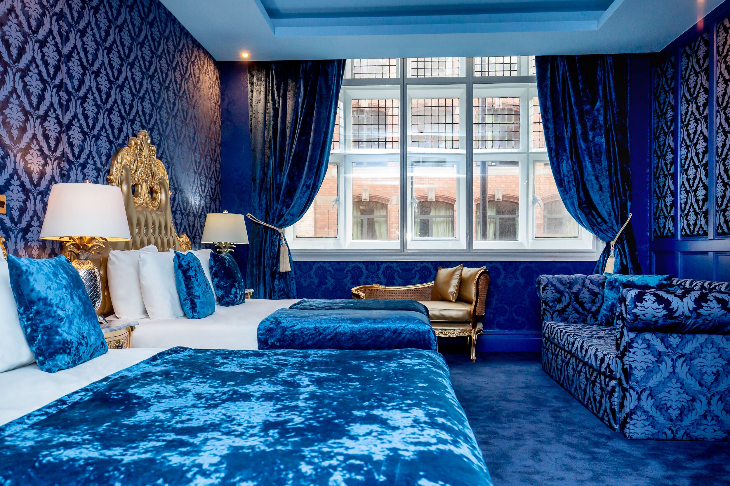 Luxury Suite (Sleeps 6) | Egyptian cotton sheets, premium bedding, memory foam beds