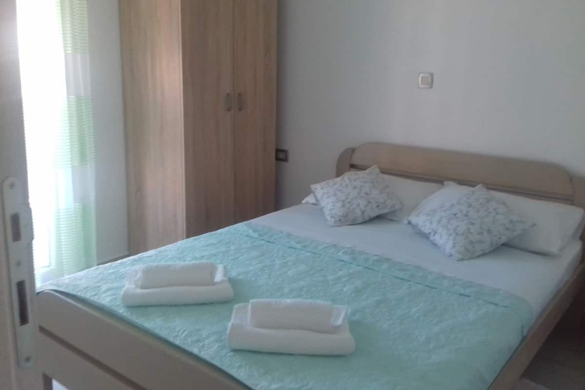 Appartement, uitzicht op zee | 1 slaapkamer, geluiddichte muren, gratis wifi, beddengoed