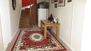 Interior entrance - Chez Keona (Le Vigeant)