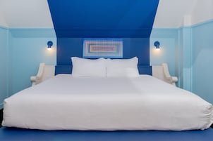 Room 3:3 - Skylight King | Premium bedding, memory foam beds, desk, laptop workspace