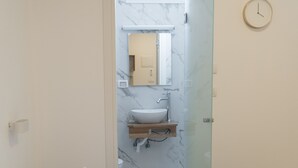 Unclassified image, 5 of 18, button - Guest House Glam (Petah Tikva)