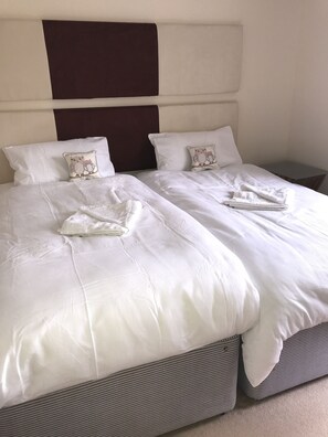 Deluxe Apartment, Garden View | View from room - Abbotsford House Apartment (Girvan)