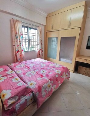 Comfort Apartment, 3 Bedrooms, City View (B) | Pillowtop beds, individually furnished, desk, soundproofing