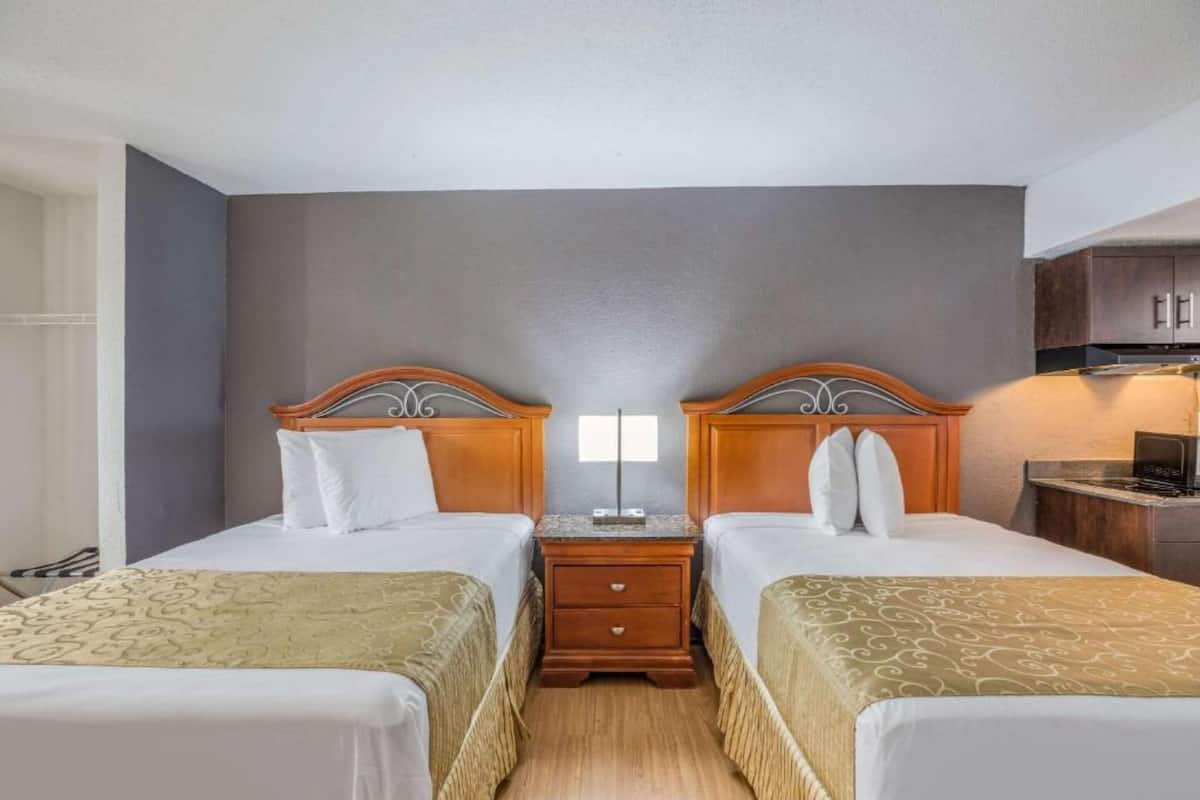 Desk, free WiFi, bed sheets