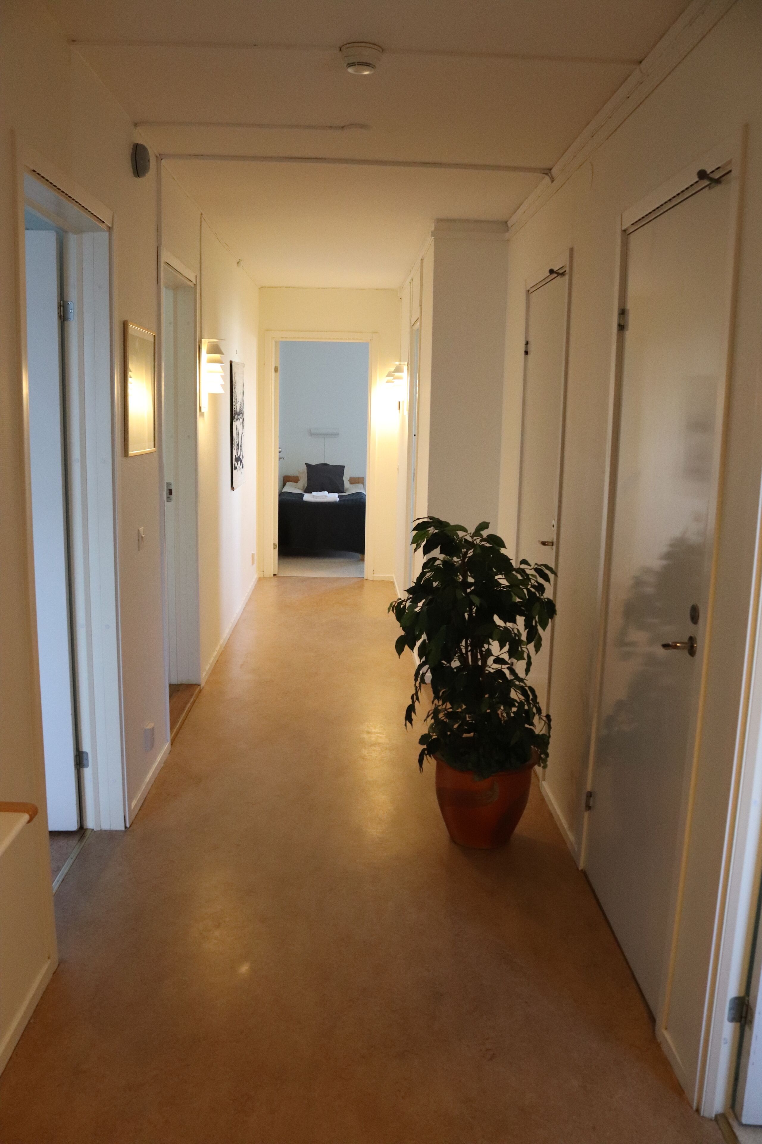 Lägenhet - 4 sovrum - balkong (With Kitchen) | Individuell inredning, unika möbler, skrivbord och mörkläggningsgardiner