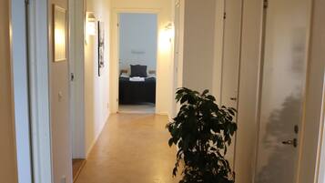 Apartment, 4 Bedrooms, Balcony (With Kitchen) | Individually decorated, individually furnished, desk, blackout drapes