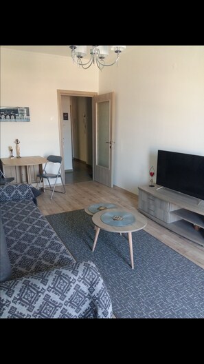 TV - CENTRAL APARTMENT NEAR TO HELEXPO #1 (Thessaloniki)