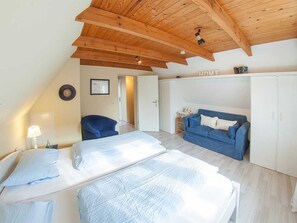 2 Schlafzimmer, Bügeleisen/Bügelbrett, Reisekinderbett, WLAN