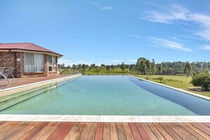 Pool - Noble Willow Homestead Lovedale with Views & Pool (Lovedale)