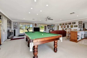 Game room