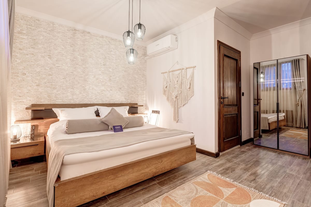 Colchones con efecto memoria y minibar