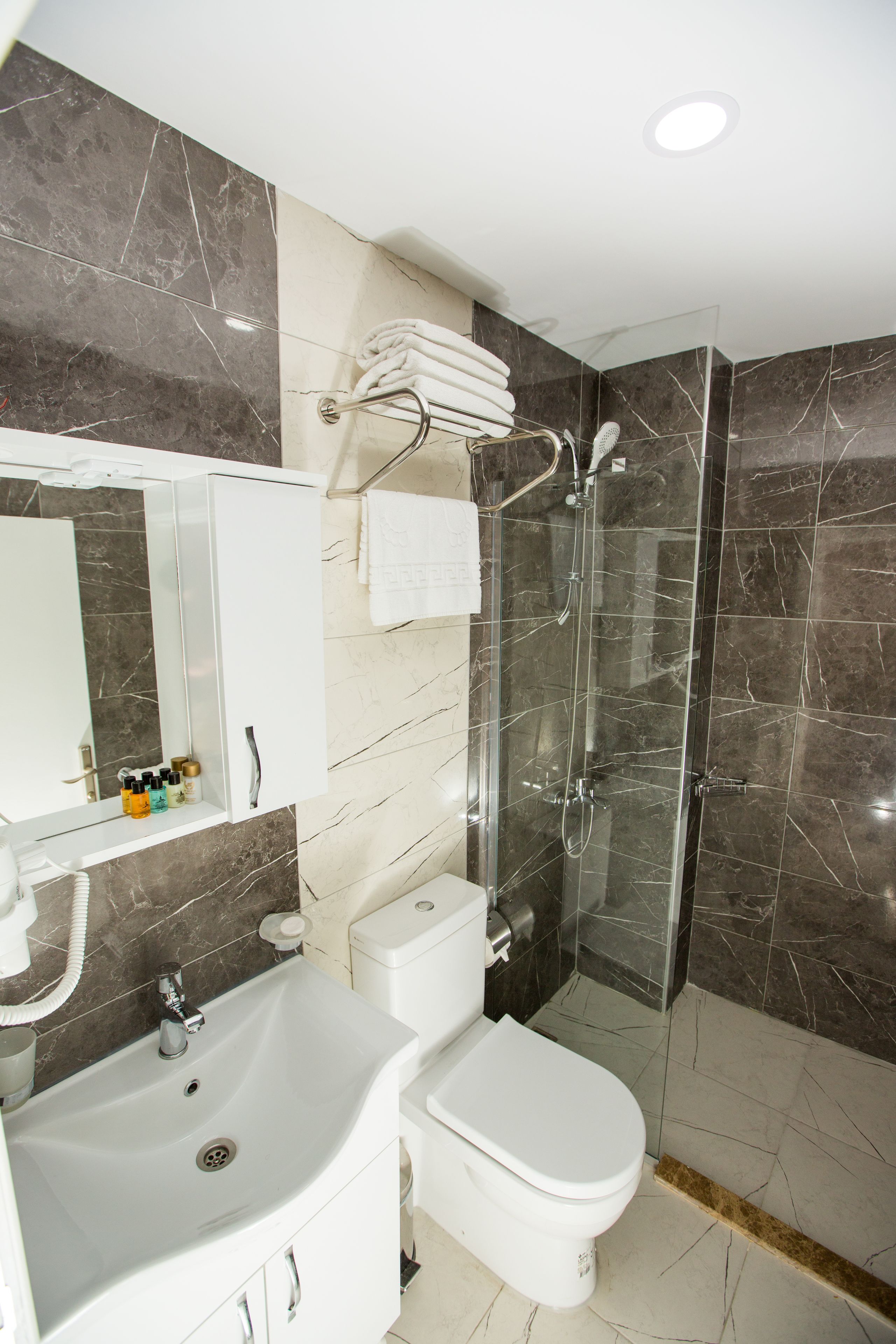 Foto - Corner Garden Hotel