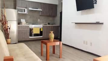 Fridge, microwave, oven, cookware/dishes/utensils