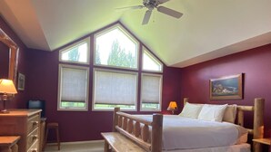 House (RB636) | 2 bedrooms, premium bedding, laptop workspace, WiFi (free) - Rb636 Glacier View Getaway (West Glacier)