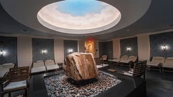 Couples treatment rooms, hot tub, steam room, body treatments