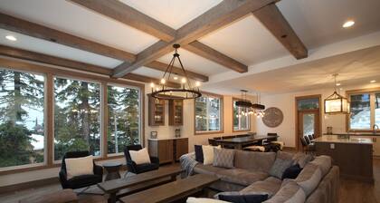 Vantage Ski im Ski Out Chalet auf dem Silverwoods Chair am SilverStar Mountain