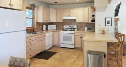 Riverfront (600 feet), 3.65 Acres, Park Like Setting - 2 Bedroom