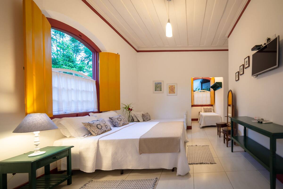 1 bedroom, minibar, iron/ironing board, free wifi